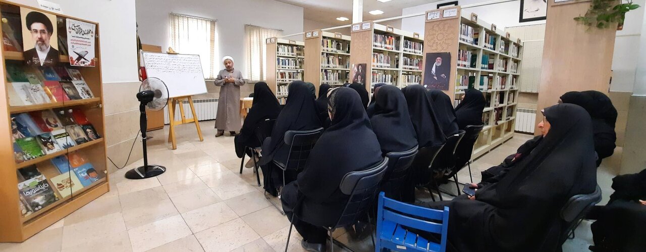چهل و هفتمین محفل قرآنی "مصباح" با حضور پرشور علاقهمندان به تفسیر قرآن کریم