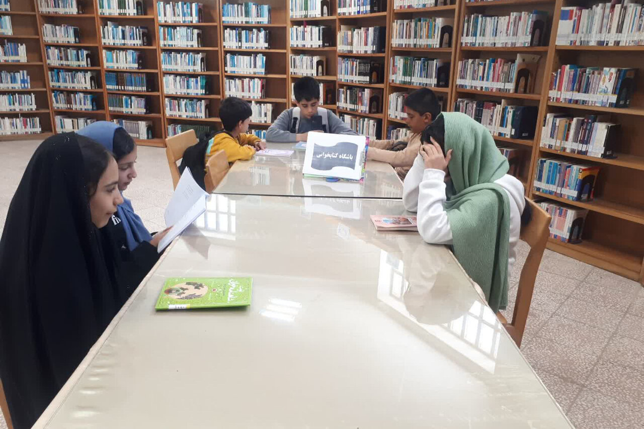 شور مطالعه و کتابخوانی در کتابخانههای عمومی استان مرکزی