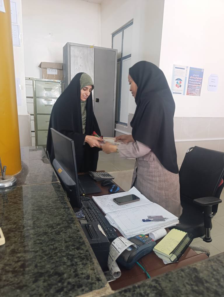 از تقدیر امدادگران تا نقاشی نجاتبخشی: ویژه برنامه کتابخانههای عمومی هرمزگان در هفته هلال احمر