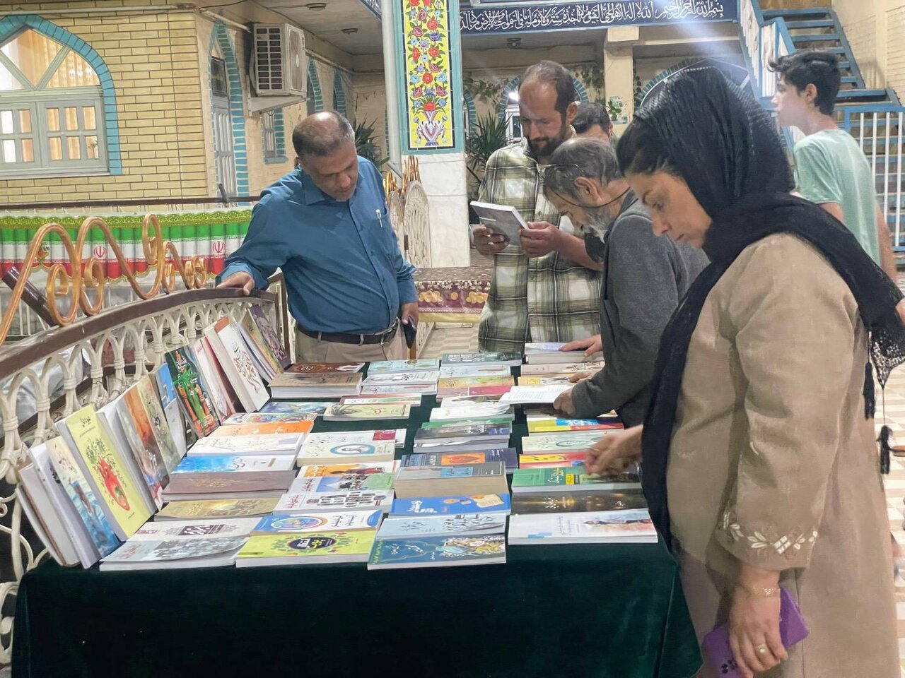 کتاب «سیاحِ قرآن» در فسا رونمایی شد
