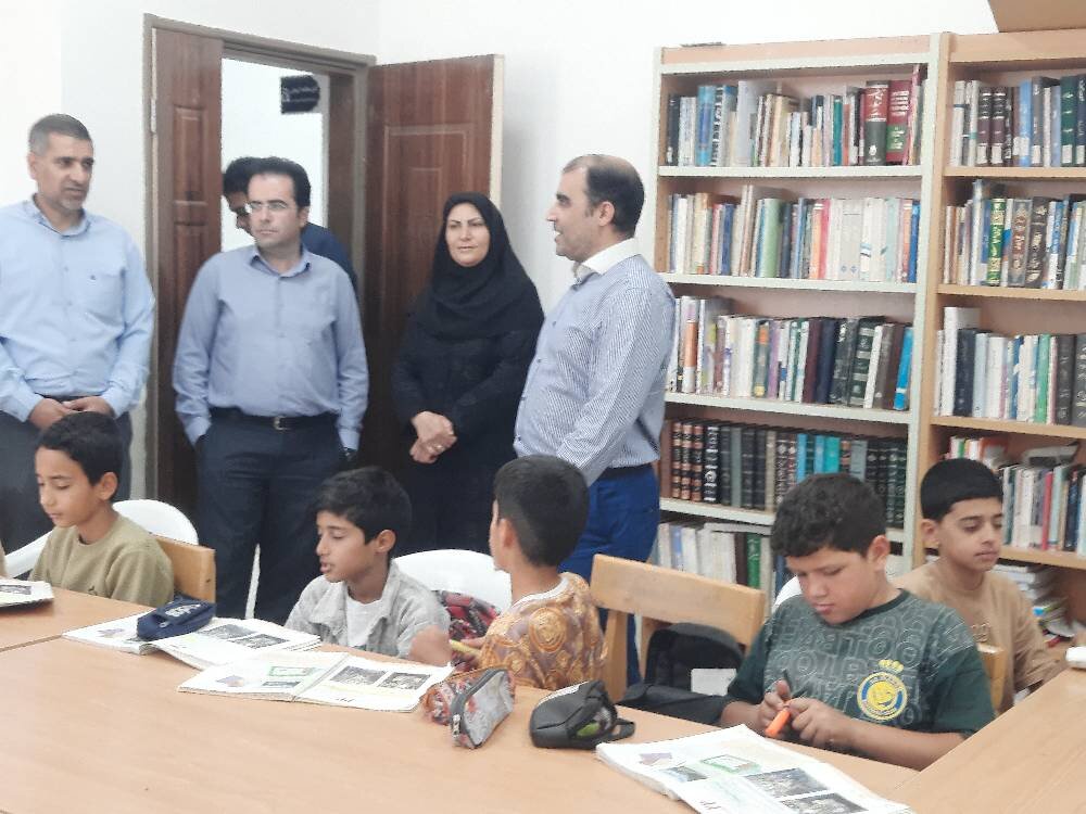 گفتوگو با کتابداران و بررسی پروژههای عمرانی کتابخانهها