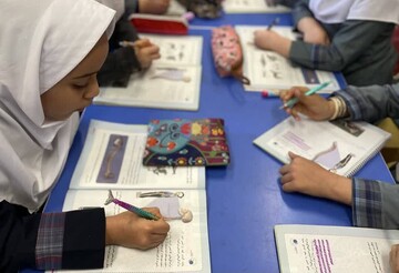 میزبانی کتابخانه عمومی آذربایجان شرقی از کلاس‌های درس دانش‌آموزان