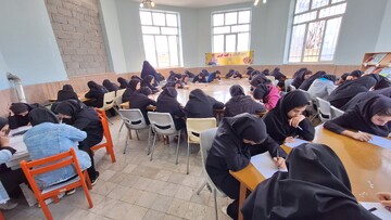 میزبانی کتابخانه عمومی آذربایجان شرقی از کلاس‌های درس دانش‌آموزان