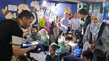حضور فرهنگی اداره کتابخانه های عمومی شهرستان شمیرانات در تجمعات شبانه میدان تجریش