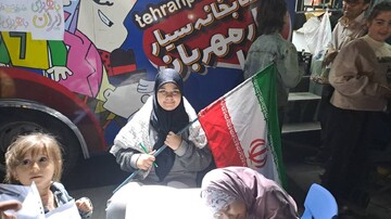 برپایی میز خدمت اداره کتابخانه های عمومی شهرستان شمیرانات