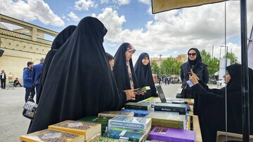 آیین بهره‌برداری از ششمین کتابخانه سیار استان زنجان