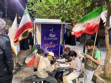 ایستگاه فرهنگی کتابخانه سیار شهرستان ابهر در تجمعات شبانه مردم
