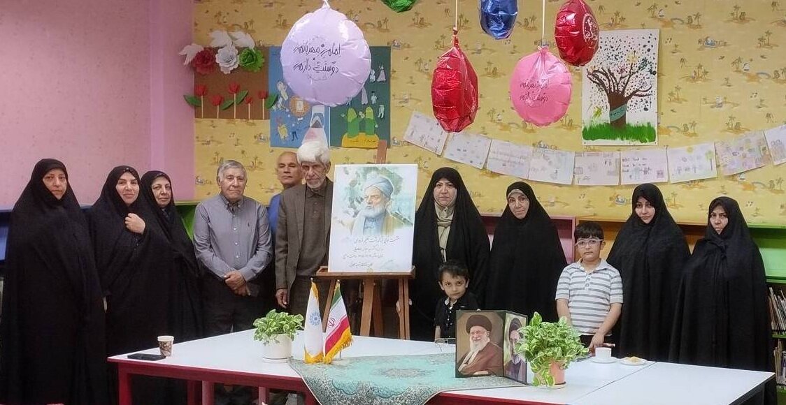 برنامه های شاهنامه خوانی با حضور علاقهمندان به ادبیات حماسی در کتابخانه های استان تهران