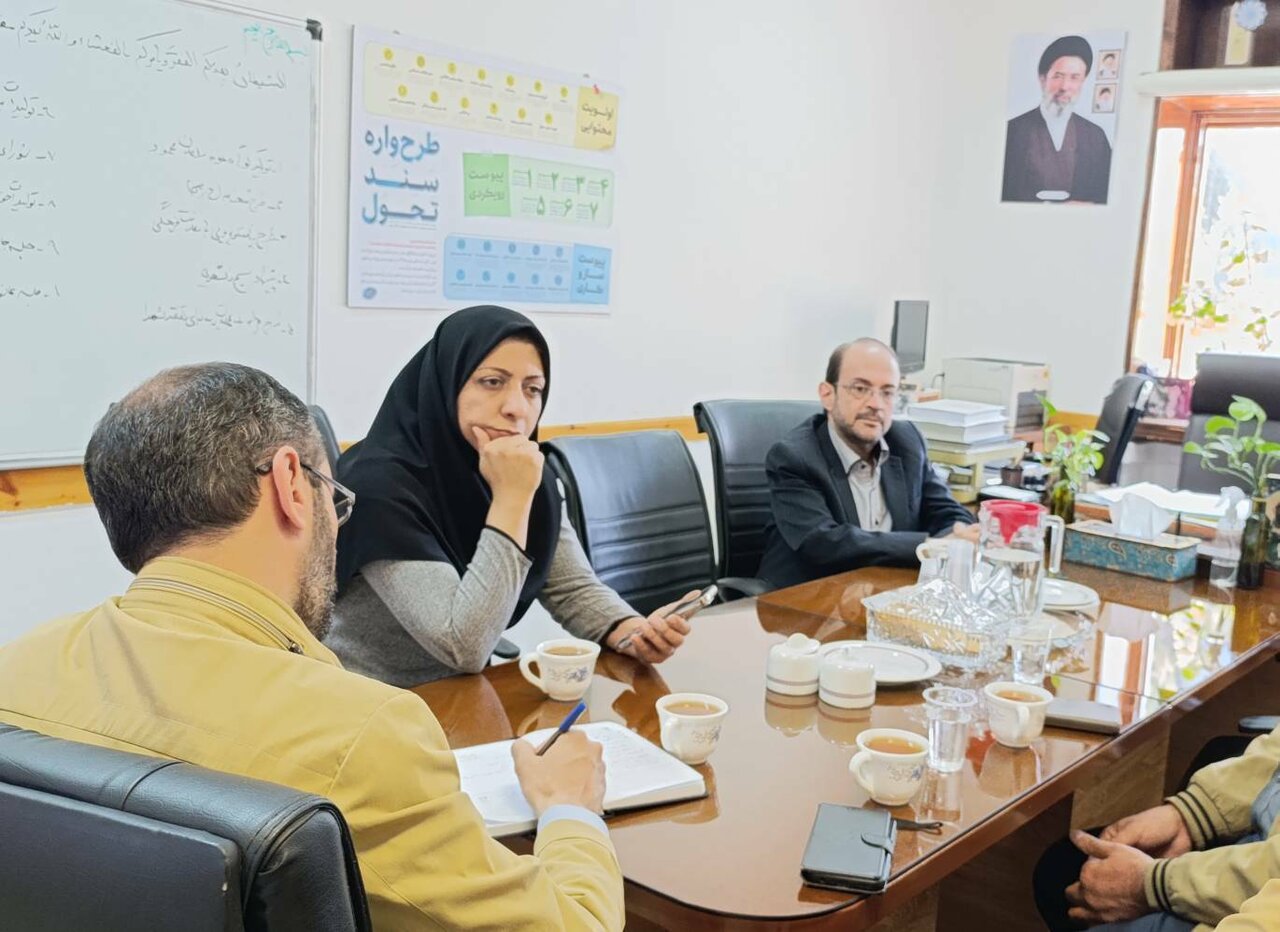 دیدار مدیرکل کتابخانه‌های عمومی اصفهان و قائم‌مقام صدا و سیمای استان
