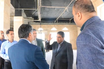 بازدیداز کتابخانه مرکزی