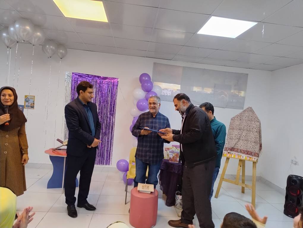 جشنِ حماسهخوانان کوچک در کتابخانه قاصدک فردیس