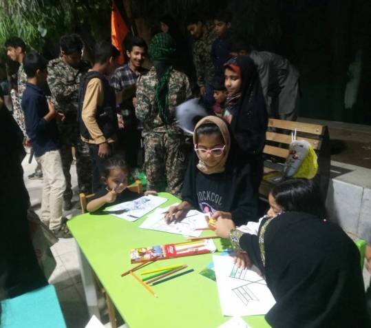 برپایی غرفه کتاب دفاع مقدس با شعار «روایت اقتدار ایران» به همت اداره کتابخانه های عمومی ریگان