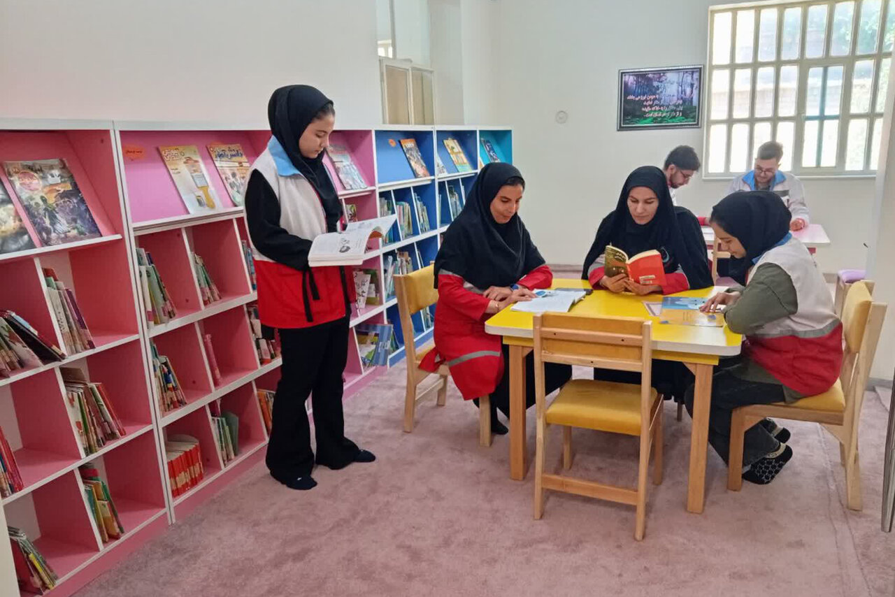 اجرای برنامه‌های فرهنگی آموزشی در کتابخانه‌های استان مرکزی
