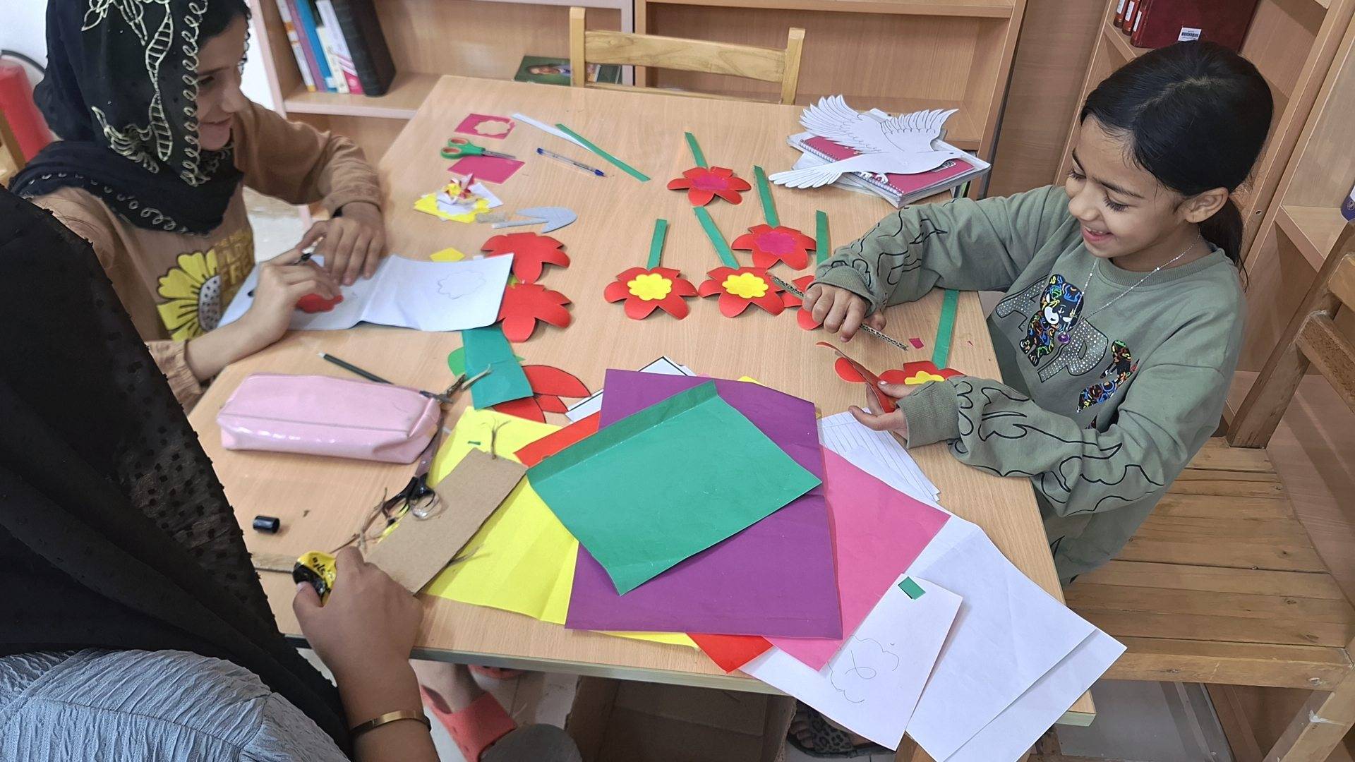 «پویش شادمانی معنوی» در کتابخانه قلم‌چی خرمشهر با حضور کودکان و نوجوانان برگزار شد