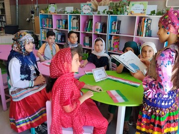 شور مطالعه و کتابخوانی به رنگ اردیبهشت در کتابخانه‌های عمومی استان تهران