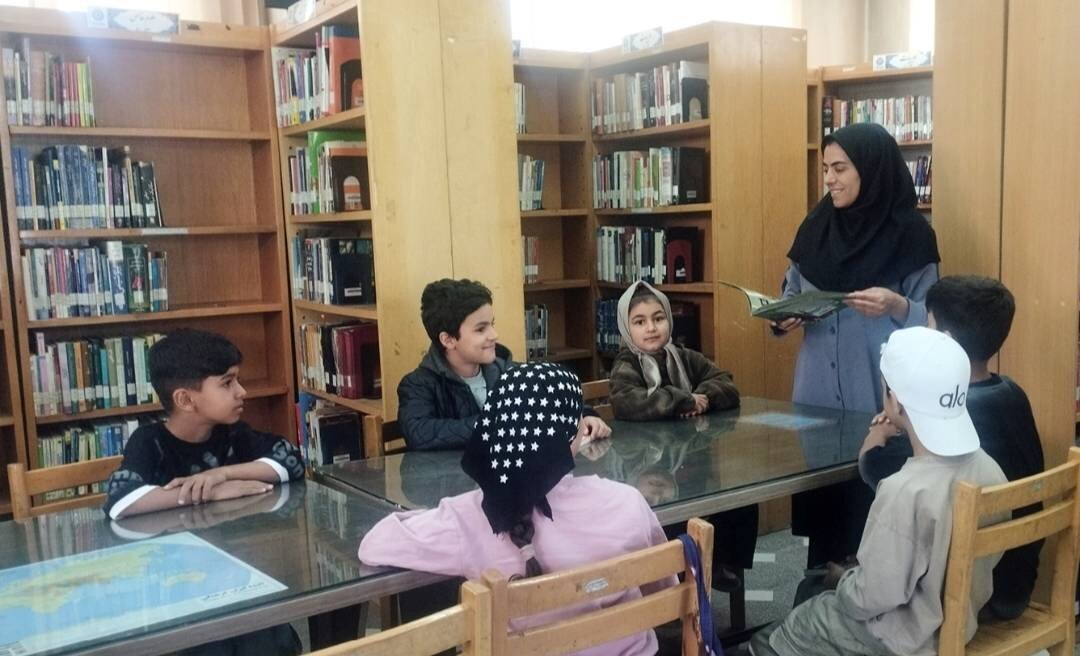 کتاب؛ پناهگاهی امن در میان غبار جنگ
