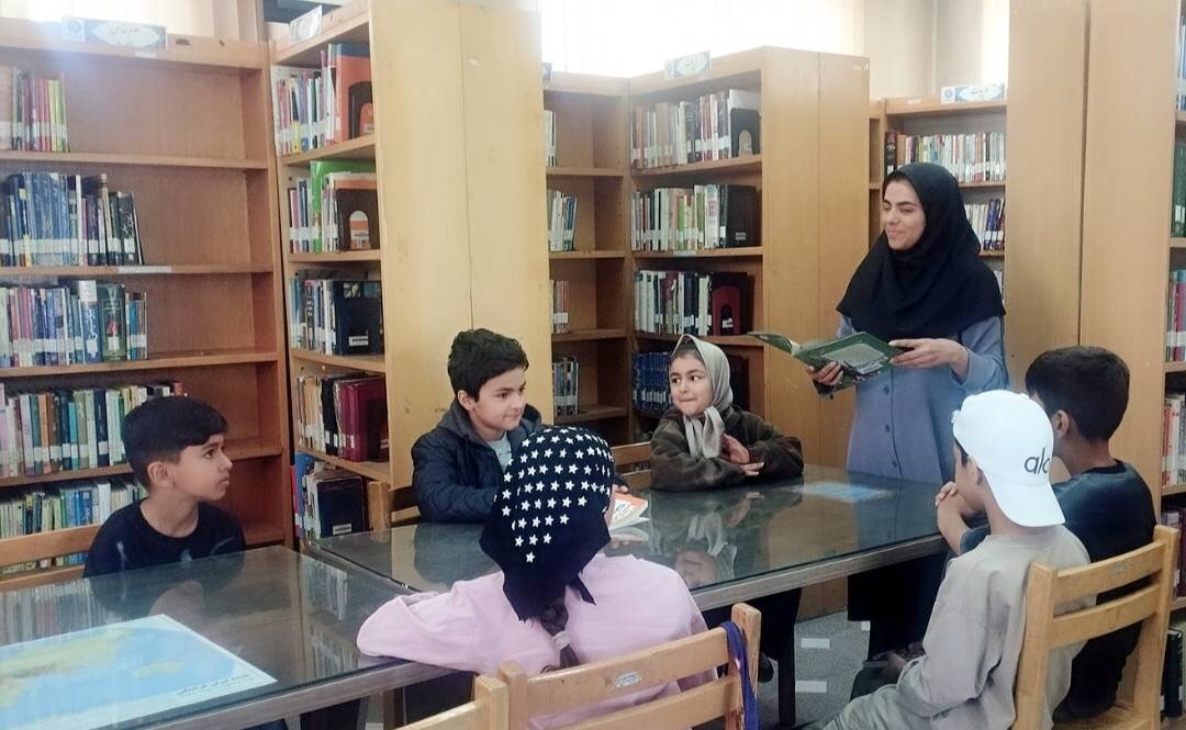 کتاب؛ پناهگاهی امن در میان غبار جنگ