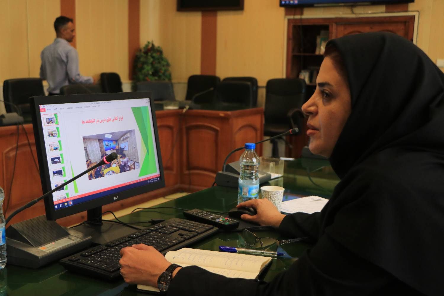 فاصله ما با استان‌های پیشرو در حوزه کتابخانه‌ها، نگران‌کننده است / تأکید بر اولویت‌بندی تکالیف قانونی شهرداری‌ها