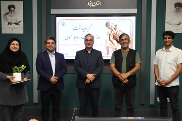 دوره آموزشی سوادرسانه‌ای و عکاسی با موبایل در کتابخانه مرکزی یزد برگزار شد