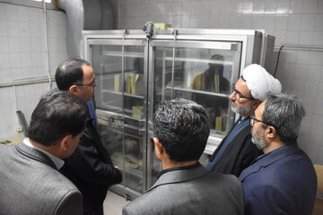 بازدید رییس دانشگاه تبریز از کتابخانه مرکزی