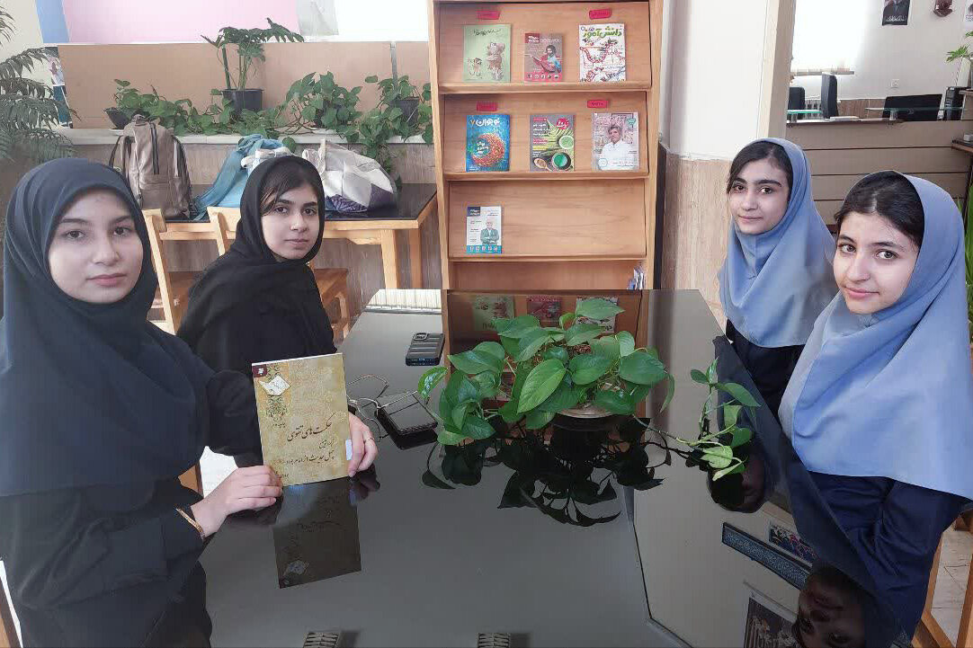 روزهای سبز کتابخوانی در کتابخانههای عمومی استان مرکزی