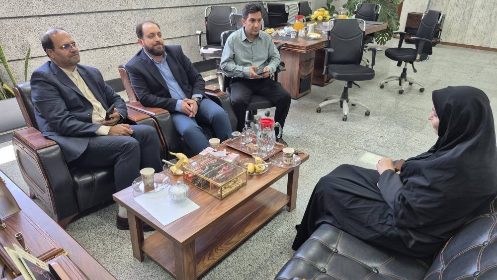دیدار رئیس اداره کتابخانه‌های عمومی شهرستان پردیس  با بخشدار و شهردار شهر سعیدآباد جاجرود
