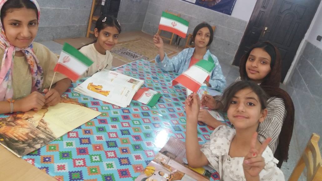 نشست کتابخوان «ایرانِ جان» در کتابخانه شهید بشکار شاوور برگزار شد