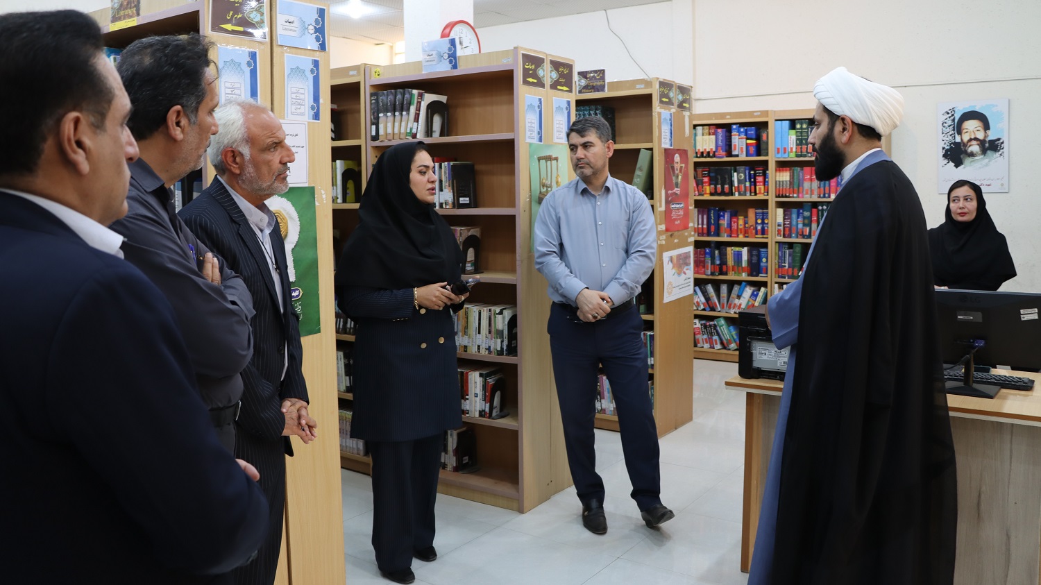 بازدید سرپرست اداره‌کل کتابخانه‌های عمومی خوزستان از کتابخانه‌های سلمان فارسی جایزان و شهید بهشتی امیدیه