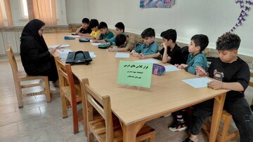 کتابخانه عمومی شهید مدرس هندیجان، میزبان کلاس‌های درس دانش‌آموزان شد