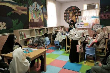 تجلیل از حکیم توس و پاسداشت زبان فارسی در کتابخانه عمومی شهید ابدی شهرستان گناباد