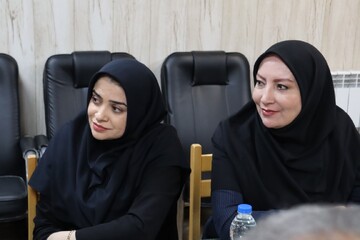 نشست «سفیران آگاهی، روایت‌گران دانایی» در اداره‌کل کتابخانه‌های  قزوین