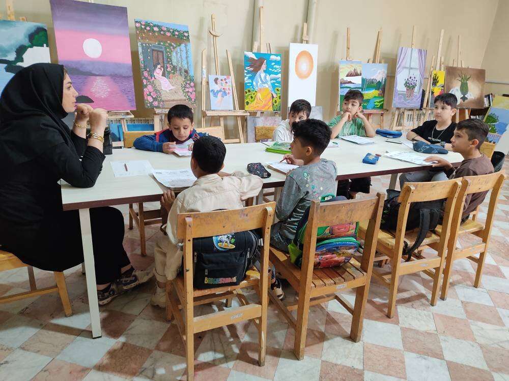 کتاب برای دانشآموزان، سپری از جنس کلمات!
