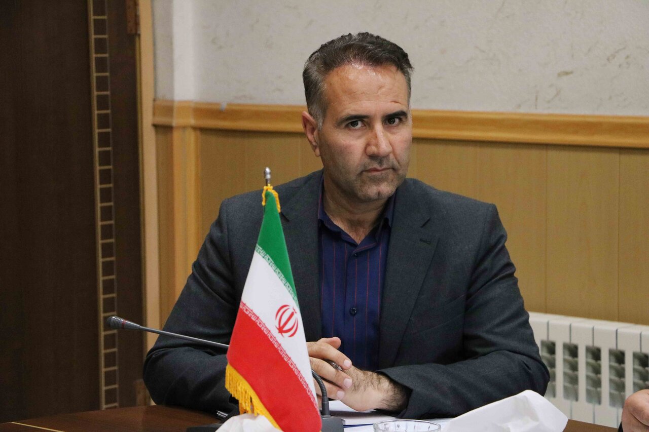 تأکید فرماندار بجنورد بر توسعه فضاهای کتابخانهای و تقویت فرهنگ کتابخوانی