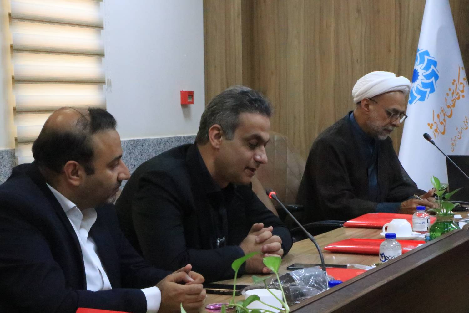 کتابخانههای عمومی، شناسنامه فرهنگی و حافظه تاریخی شهرها هستند