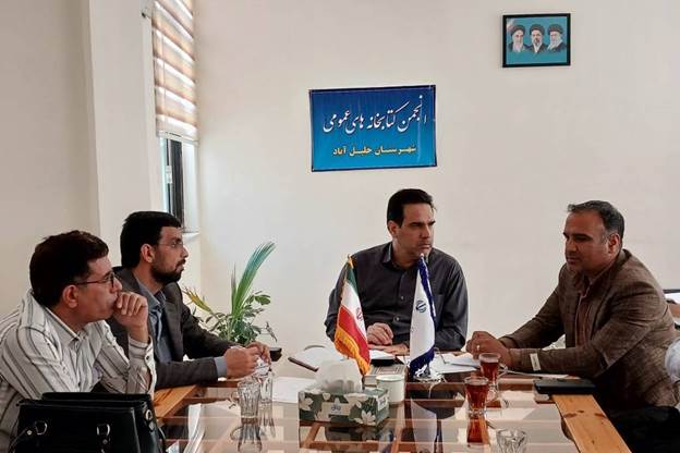 تأکید معاون فرماندار خلیل‌آباد بر لزوم هم‌افزایی دستگاه‌ها برای تکمیل پروژه‌های کتابخانه‌ای