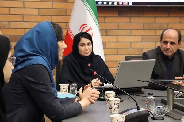 نخستین نشست هم‌اندیشی دانشجویان و پژوهشگران دانشگاه‌های گیلان
