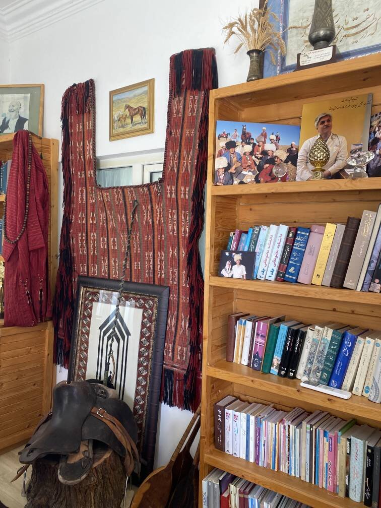 «کتاب» همسفر اعضای کتابخانه موسوی بجنوردی در سفر به سرزمین بکر جرگلان شد