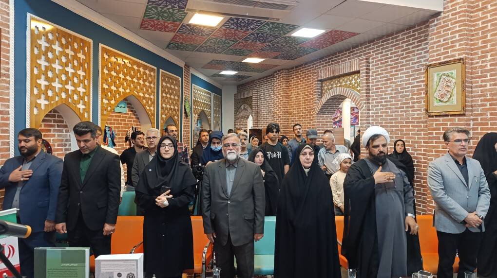 آیین بازگشایی کتابخانه مرکزی خرم‌آباد؛ گروه جهادی کتابخانه‌های عمومی لرستان پای‌کار بازسازی