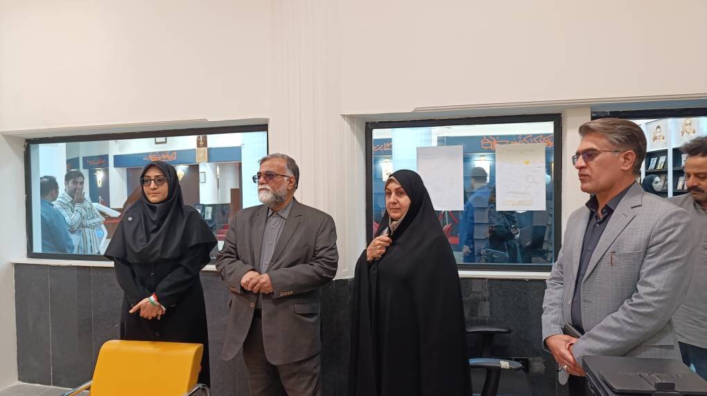 آیین بازگشایی کتابخانه مرکزی خرم‌آباد؛ گروه جهادی کتابخانه‌های عمومی لرستان پای‌کار بازسازی