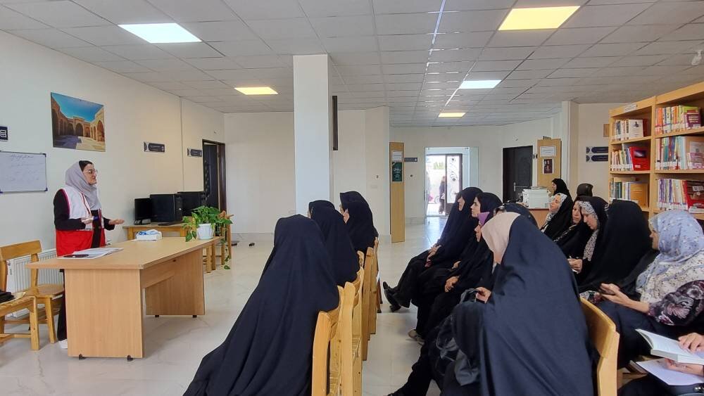 مهارتآموزی برای روزهای دشوار؛ برگزاری کارگاه تخصصی «امداد و نجات» در کتابخانه آیتالله خامنهای