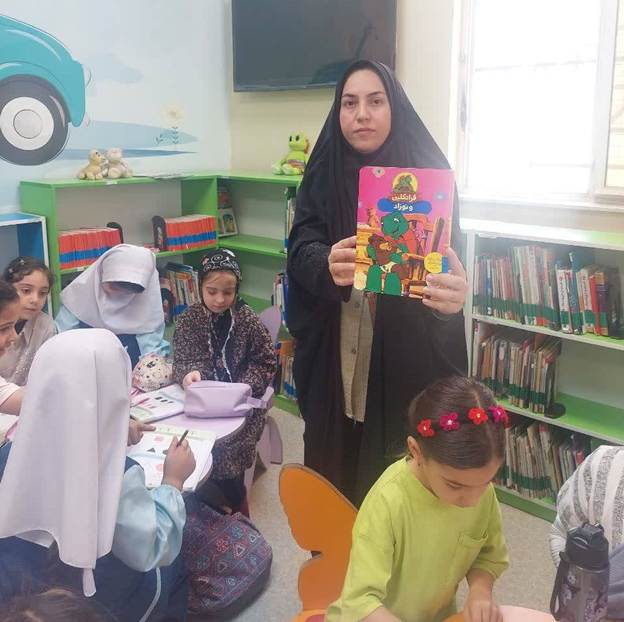 برنامه های فرهنگی به مناسبت هفته ملی جمعیت در کتابخانه های استان تهران برگزار شد