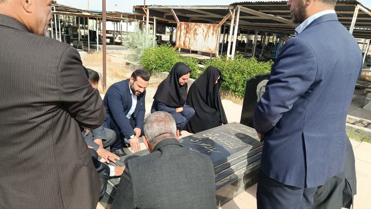 تجدید بیعت مسئولان با آرمانهای شهدا در سالروز آزادسازی خرمشهر