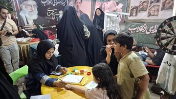 حضور در غرفه هنرمندان