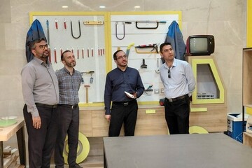 بازدید مدیرکل عمرانی نهاد از کتابخانه های فارس