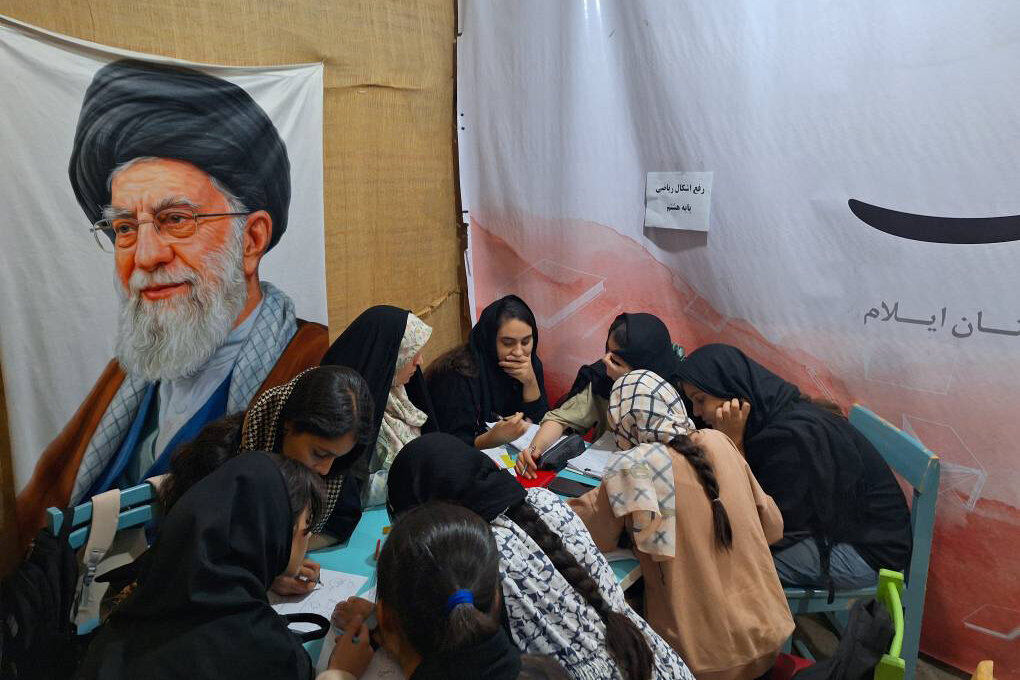 برپایی کلاس مهربانی در غرفه کتابخانه‌ ایران