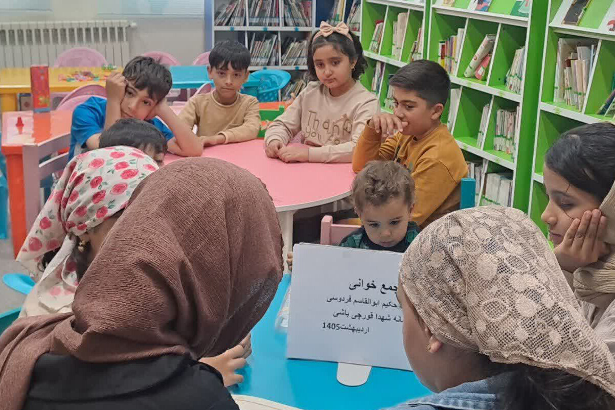 بهشت کتابخوانان شهر قورچیباشی در کتابخانه شهدا