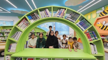 بازدید دبیرکل از کتابخانه مرکزی یاسوج