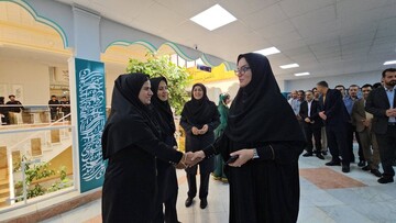 بازدید دبیرکل از کتابخانه مرکزی یاسوج