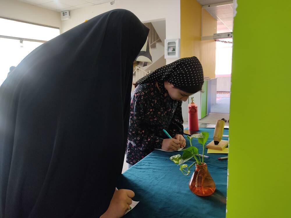 طنین نیایش و عرفان در اسفراین؛ از نگارش نامه به «زیباترین هستی» تا تماشای آثار مولانا