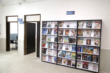 بخش‌های مختلف کتابخانه عمومی شهدای بُنداروز دشتستان